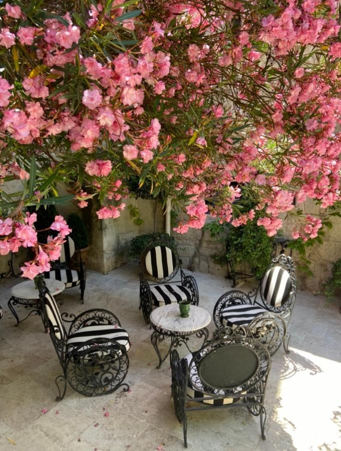 Hotel Gounod Saint-Rémy-de-Provence Eksteriør billede